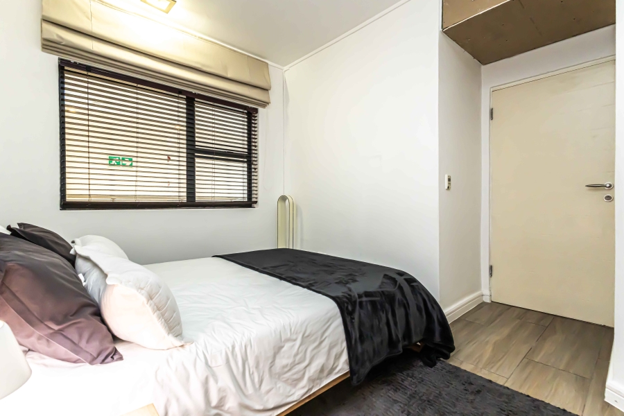 To Let 1 Bedroom Property for Rent in De Waterkant Western Cape